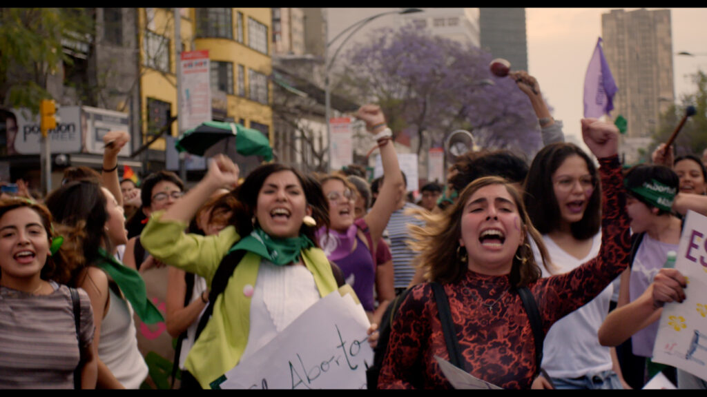 Ambulante Presenta - Rebeladas